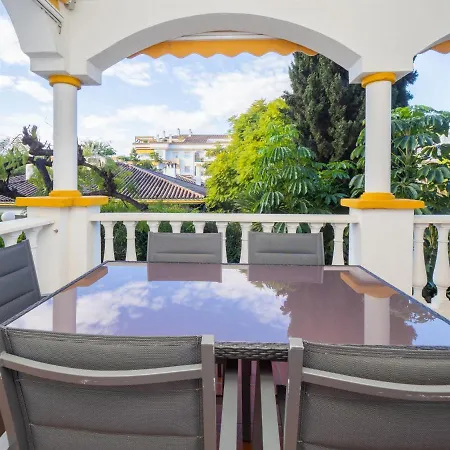 Cubo's Nagueles B5 1e Marbella