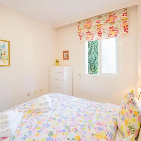 Cubo's Nagueles B5 1e Apartment