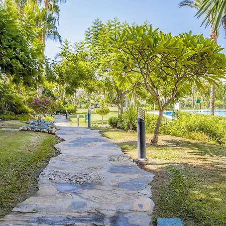 Cubo's Nagueles B5 1e Apartment Marbella