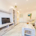 Cubo's Nagueles B5 1e Marbella