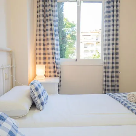 Cubo's Nagueles B5 1e ماربيا